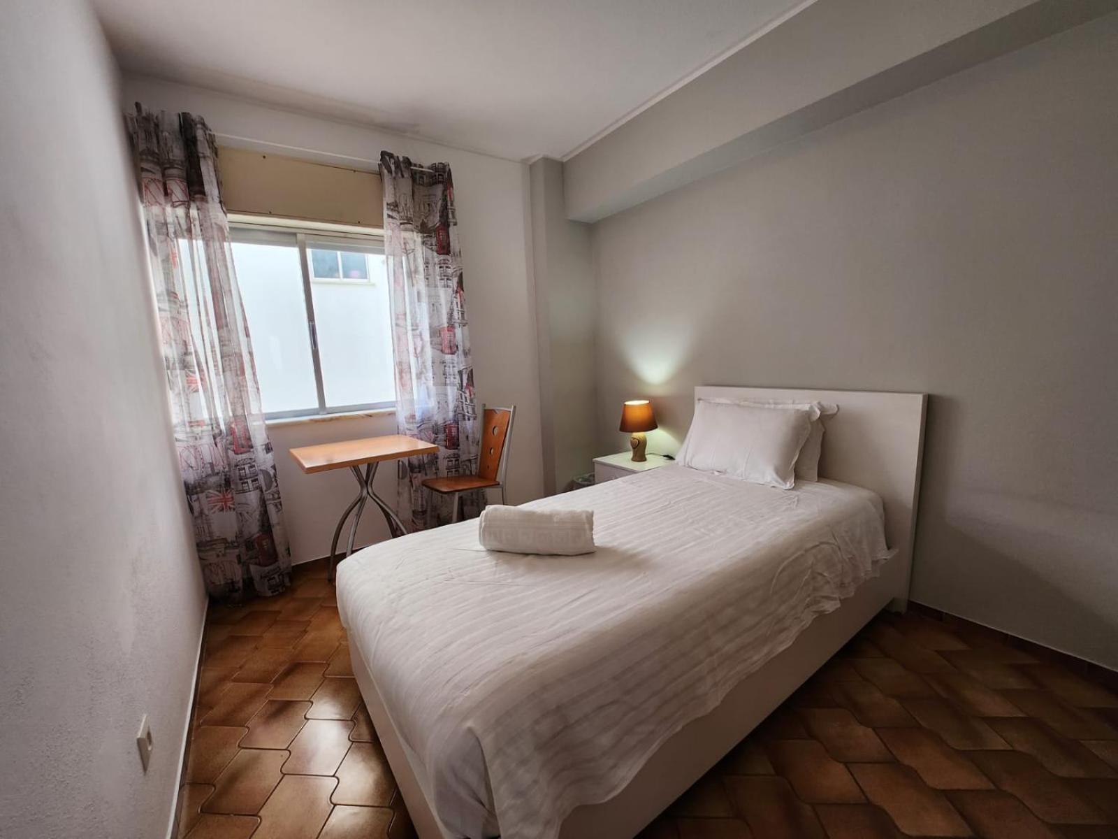 Casa do Sol, Budget Rooms Lagos Quarto foto